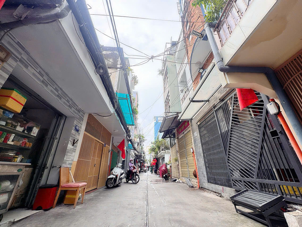 TƯƠNG LAI RA MẶT TIỀN NGUYÊN THƯỢNG HIỀN - BÁN NHÀ 5 TẦNG HXH Đ.NGUYỄN ĐÌNH CHIỂU, QUẬN 3 - NGANG