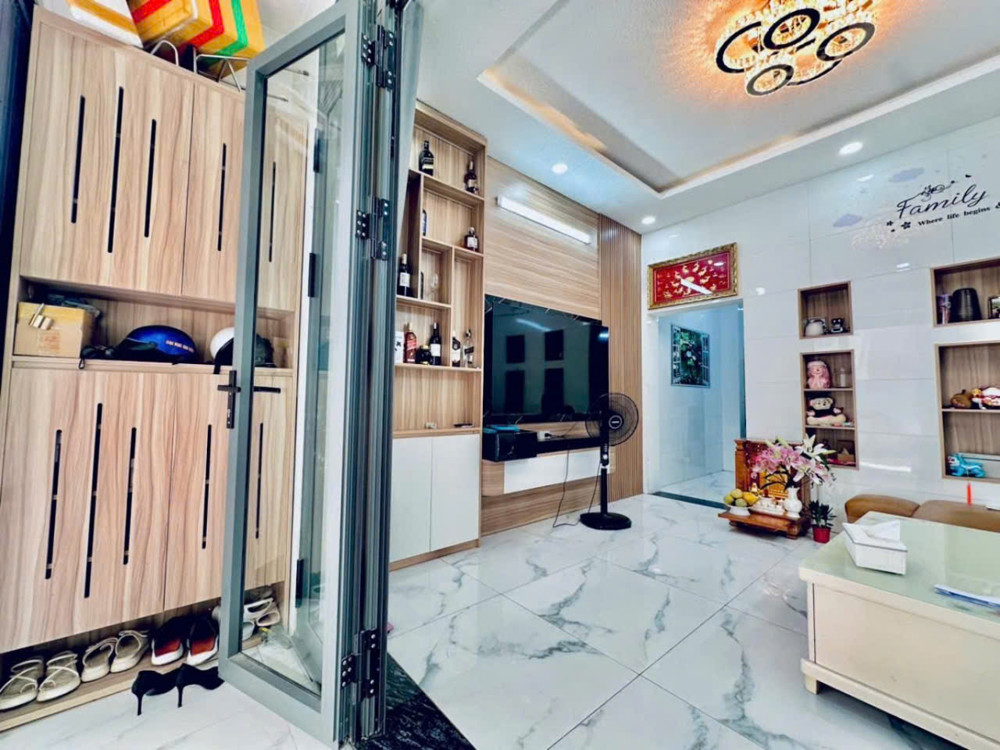 Giảm 80tr! Nhà Vuông SHR 2 tầng 47m2 – Quang Trung Gò Vấp S