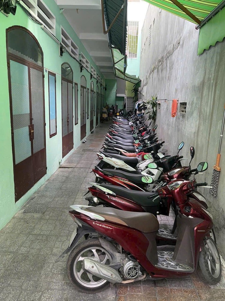 BÁN DÃY NHÀ TRỌ NGAY KHU VỰC BIỂN HÒN CHỒNG NHA TRANG KHÁNH HOÀ