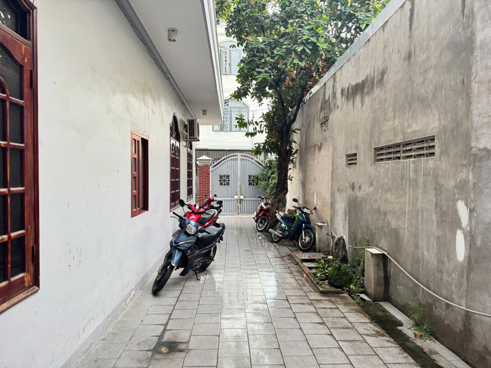 Bán nhà 3 tầng đường Nguyễn Biểu – Nha Trang, 151m², 6 phòng ngủ, giá 12 tỷ