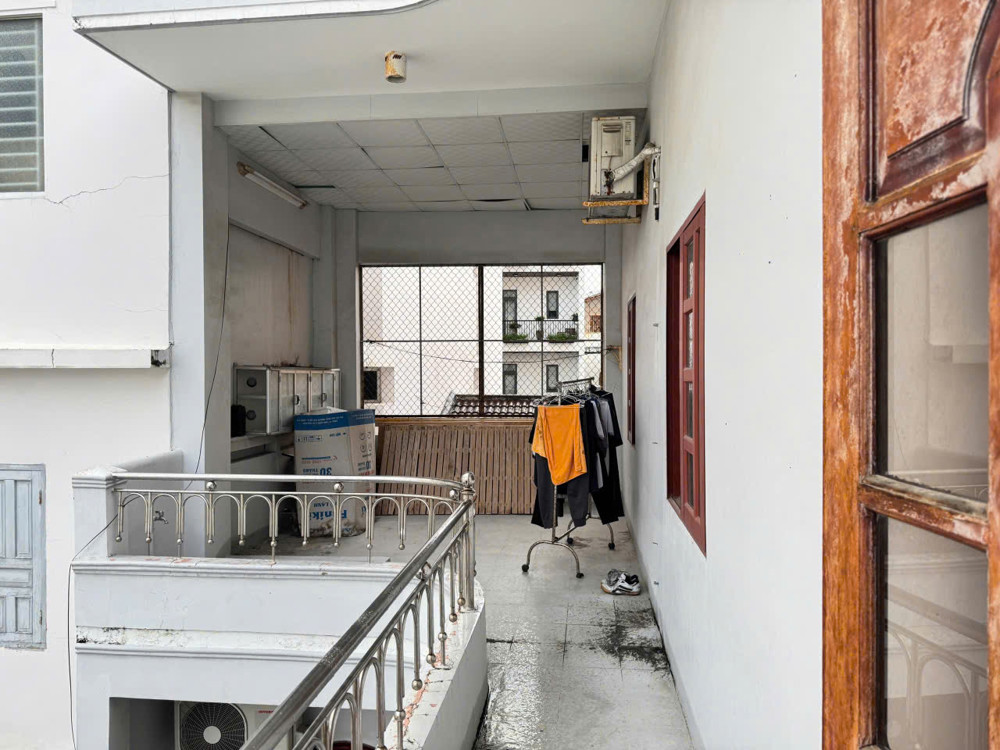 Bán nhà 3 tầng đường Nguyễn Biểu – Nha Trang, 151m², 6 phòng ngủ, giá 12 tỷ