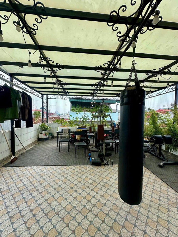 Bán nhà phân lô bàn cờ Hoàng Văn Thái - Lô góc - Gara 2 ô tô 55m 6 tầng thang máy