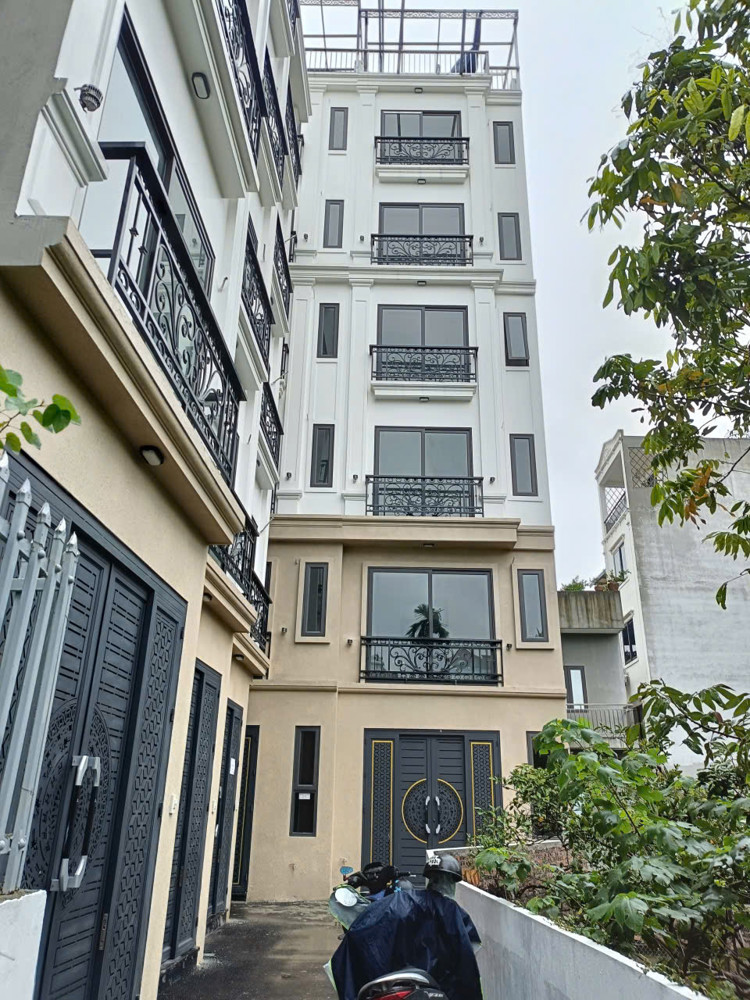 BÁN NHÀ ĐẸP, ĐƯỜNG LẠC LONG QUÂN, TÂY HỒ, HN