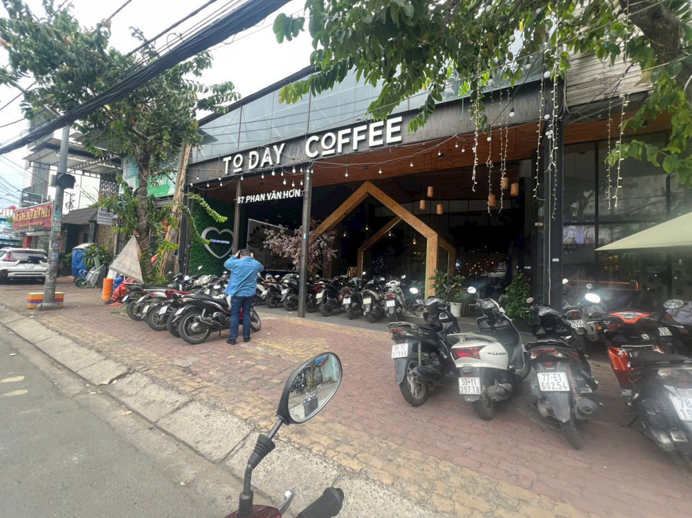 BÁN NHÀ CẤP 4 (14.8x25) GÓC 2 MẶT TIỀN – ĐƯỜNG PHAN VĂN HỚN, QUẬN 12