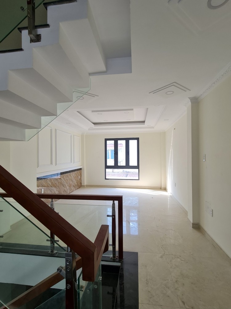 Nhà mới 3 tầng đường 7m – gần Vạn Phúc City chỉ 9Đ148, Hiệp Bình Phước