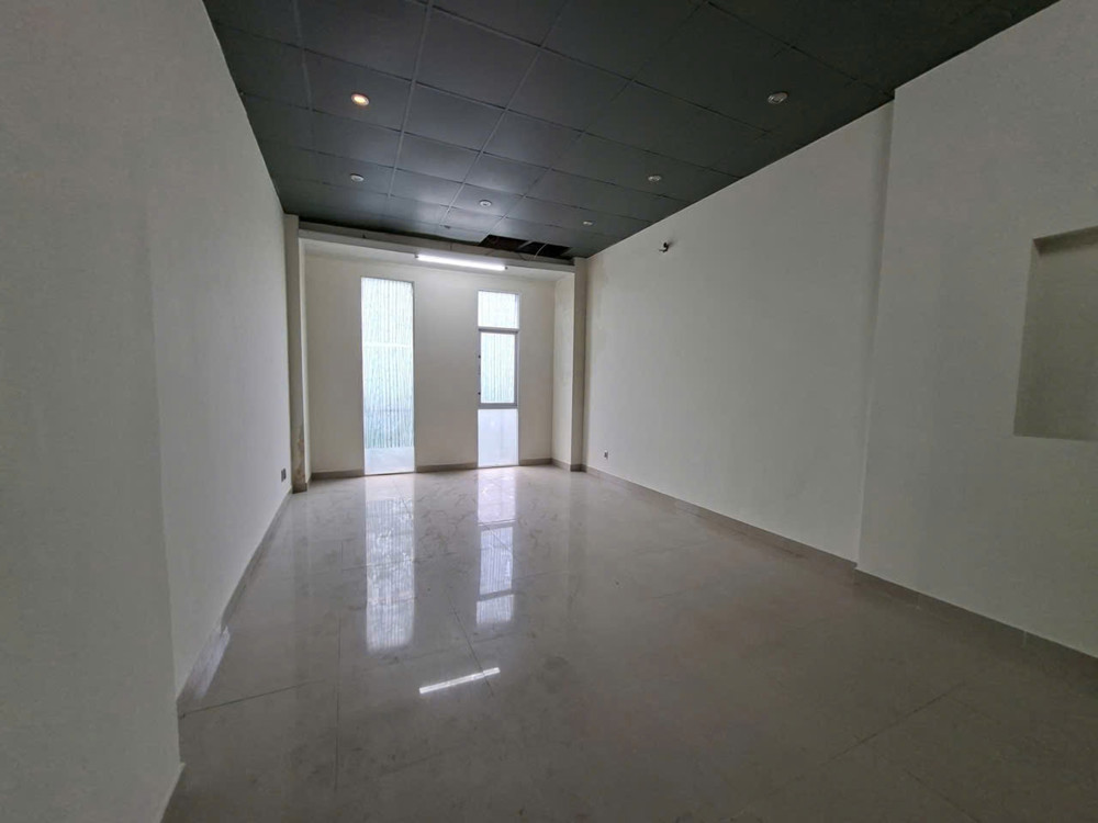 Phú Nhuận - Hẻm 8M - Nguyễn Kiệm - 3 tâng - 61m2 - Giá 11.7 tỷ