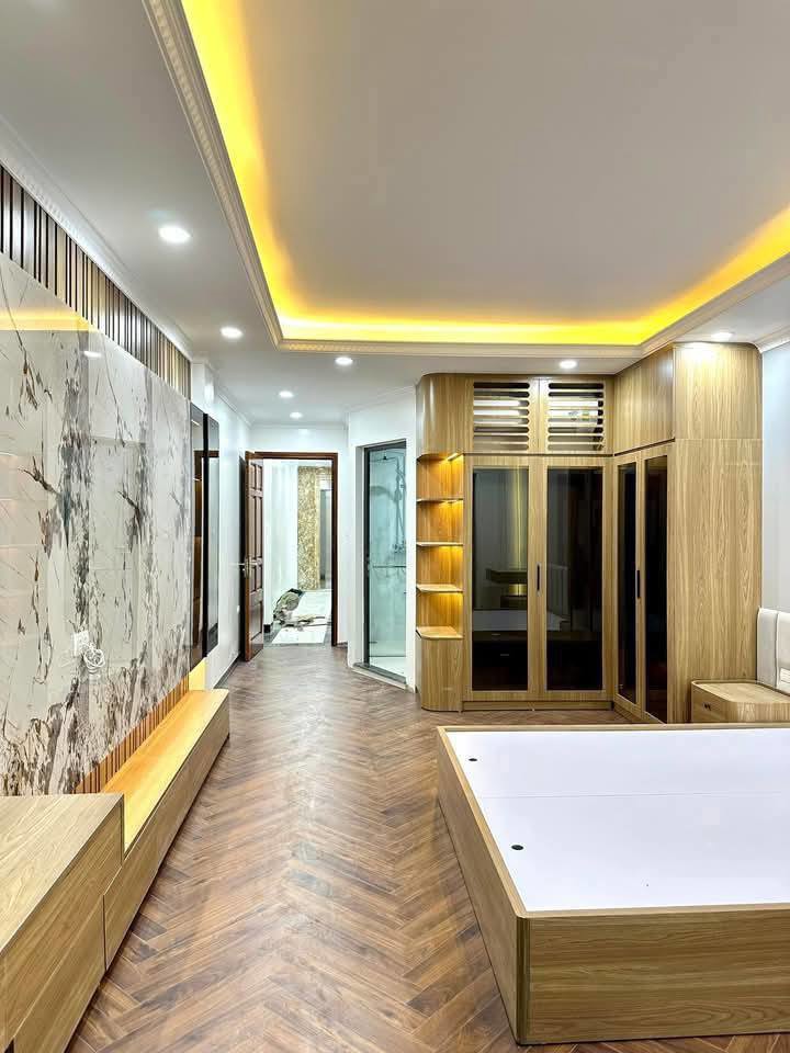 NHÀ MỚI 6T- THẠCH BÀN -LÔ GÓC THÔNG 2 ĐẦU– NHỈNH 8TỶ