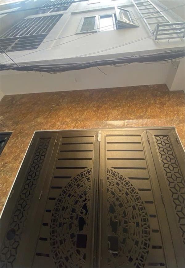 [HIẾM CÓ] Bán Nhà 6 Tầng, 11 Phòng KHÉP KÍN, đối diện HV Tài Chính, 20m Ra Ôtô