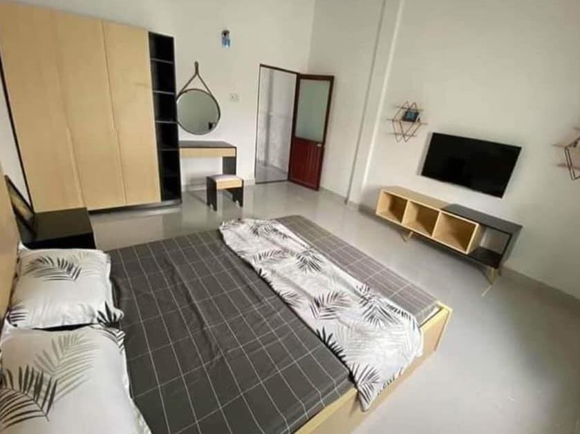 [HIẾM CÓ] Bán Nhà 6 Tầng, 11 Phòng KHÉP KÍN, đối diện HV Tài Chính, 20m Ra Ôtô