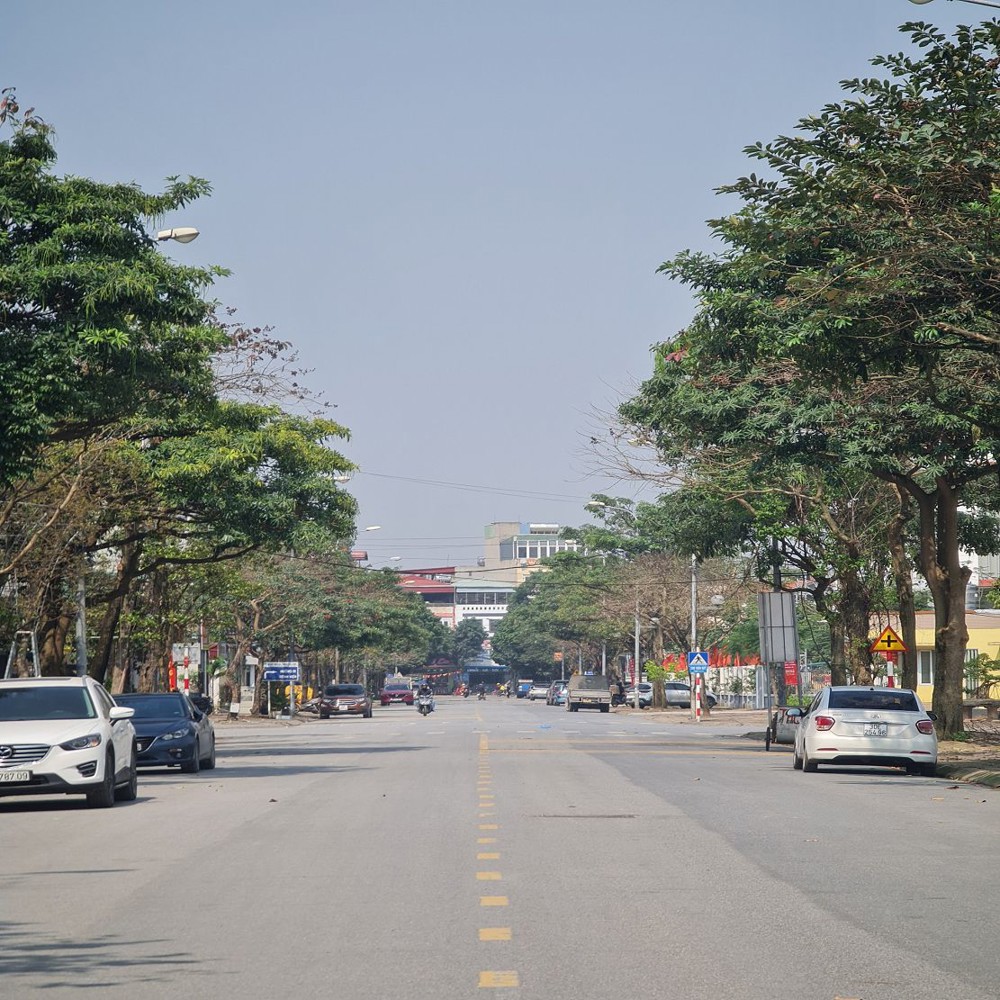 Bán đất Trâu Quỳ – Gia Lâm – Hà Nội 121m2 mặt đường 12m. Lh 0989894845