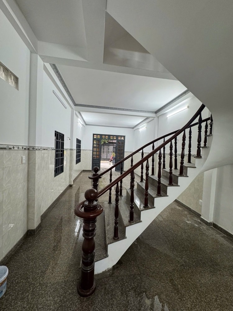 BÁN NHÀ HẺM XE HƠI ĐƯỜNG SỐ 8 – P. LINH XUÂN, TP. THỦ ĐỨC – GIÁ CHỈ 5.5 TỶ