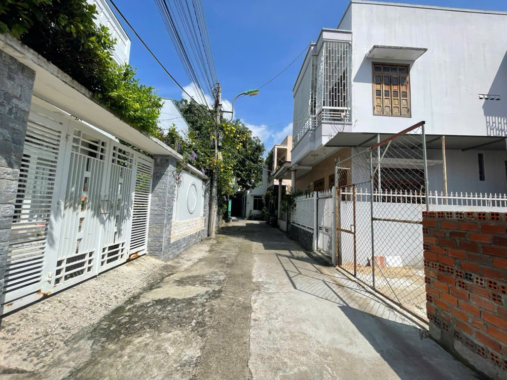 Đất đẹp gần biển 800m – khu dân cư hiện hữu Phú Đức, Bắc Nha Trang, giá chỉ 5,2 tỷ