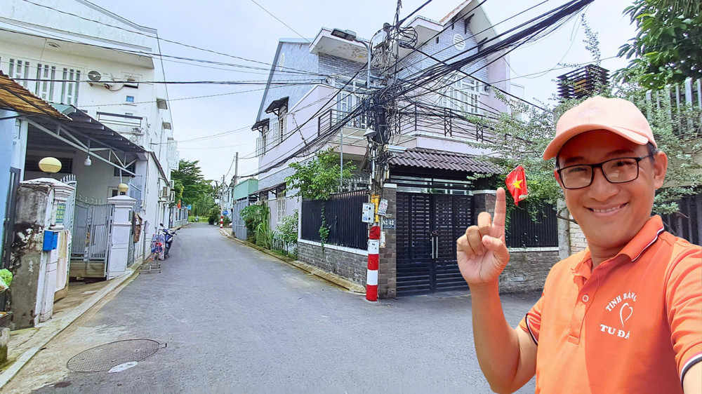 Bán Đất Tặng Nhà Biệt Thự Hẻm Xe Hơi 6m Đường Số 2, Hiệp Bình Phước, Thành Phố Thủ Đức