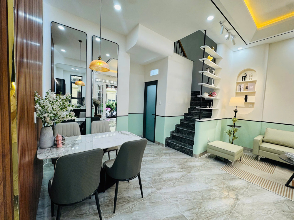 6.4 tỷ Nhà hẻm thông 181 Âu Dương Lân P.Chánh Hưng P3Q8