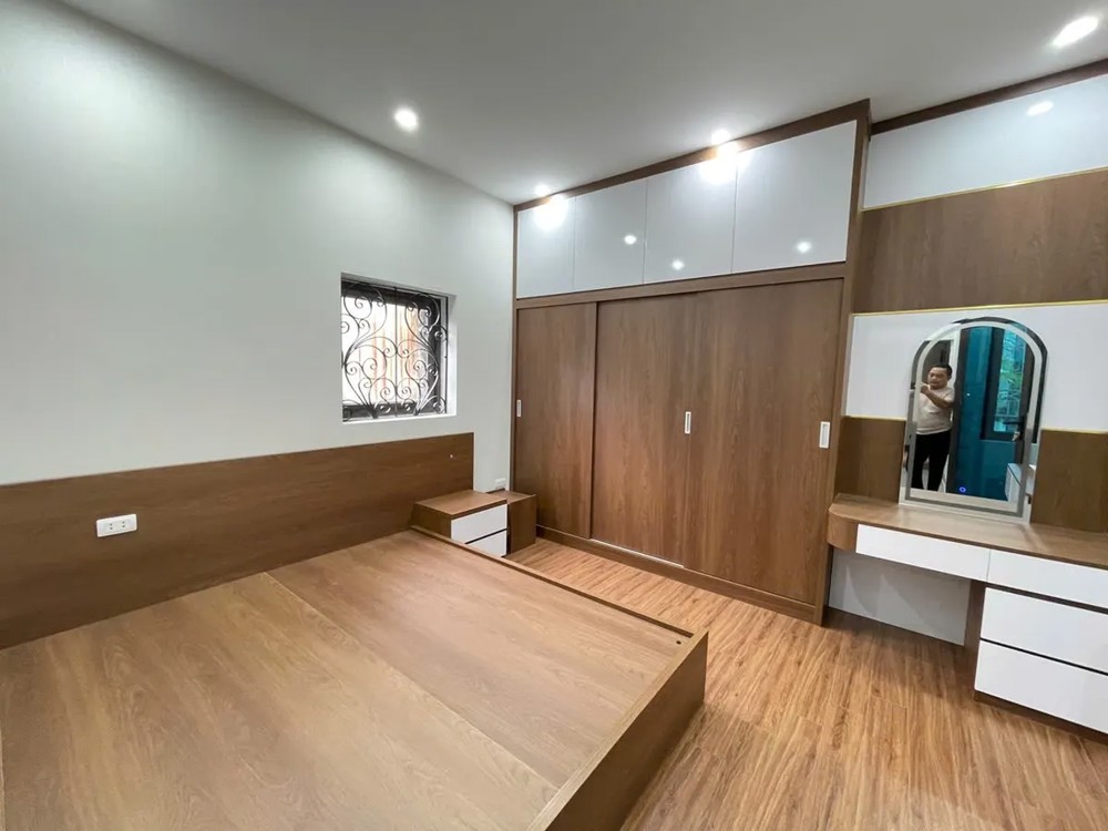 Bán Nhà Ngõ Hoà Bình Khâm Thiên 41m2. 4 tầng. mặt tiền 4m. giá 8.7 tỷ Đống Đa Hà Nội