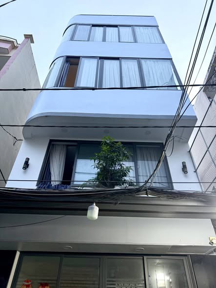 Nhà HXH Đường Nam Kỳ Khởi Nghĩa  Phường 7 Quận 3 Cũ