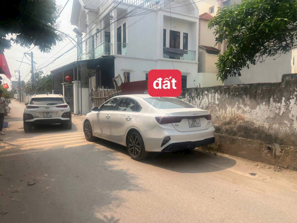 ĐẠN PHƯỢNG . DUY NHẤT 45M Ô TÔ  TRÁNH TRƯỚC NHÀ  .NGÕ THÔNG TỨ TUNG. GẦN CẤC TIỆN ÍCH.
GIÁ ĐẦU TƯ