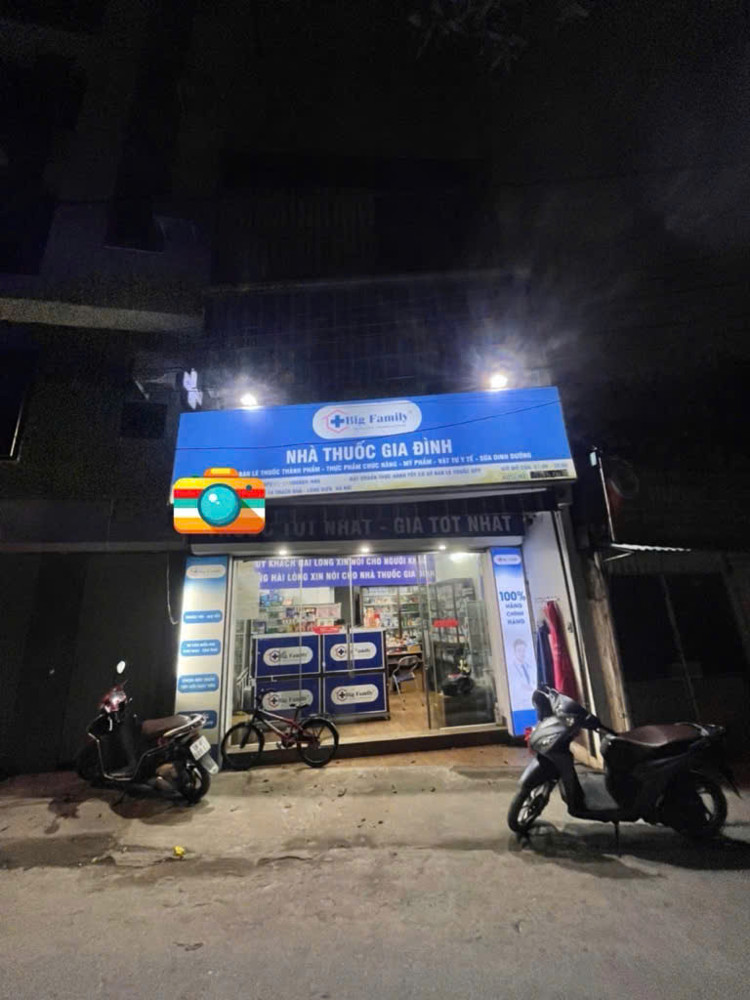 Bán nhà Nguyễn Văn Linh. 31,5m . Mặt đường kinh doanh . View hồ, ô tô tránh . Nhiều tiện ích , Tầng