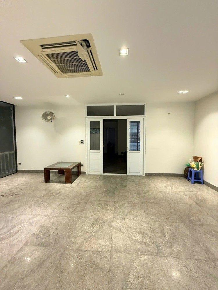 BÁN BIỆT THỰ THÀNH CÔNG, BA ĐÌNH - 160M² x 6T THANG MÁY - MT 8.5M - GARA Ô TÔ - KINH DOANH - GIÁ 76