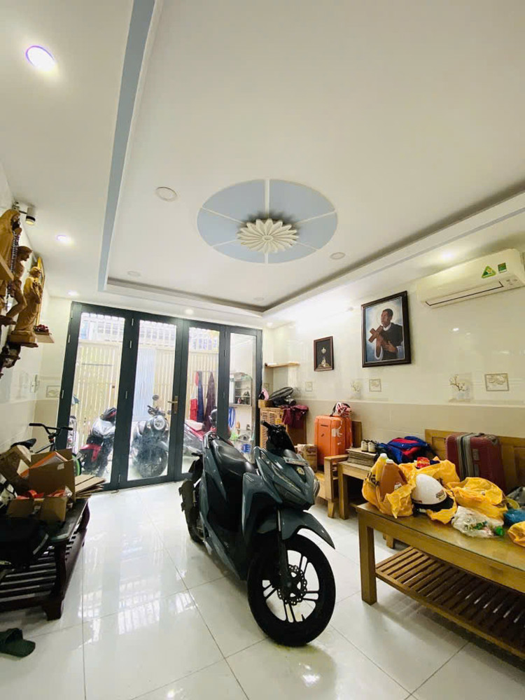 Giảm 200tr! Nhà Vuông SHR 4 tầng HXH 49m2 – Bùi Đình Tuý Bình Thạnh S