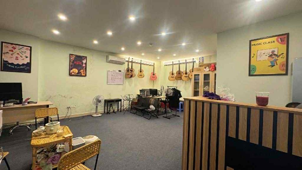 bán toà nhà Apartment Ngọc Thuỵ, 2 sàn văn phòng + 15 căn hộ khép kín, dòng tiền 130tr/tháng