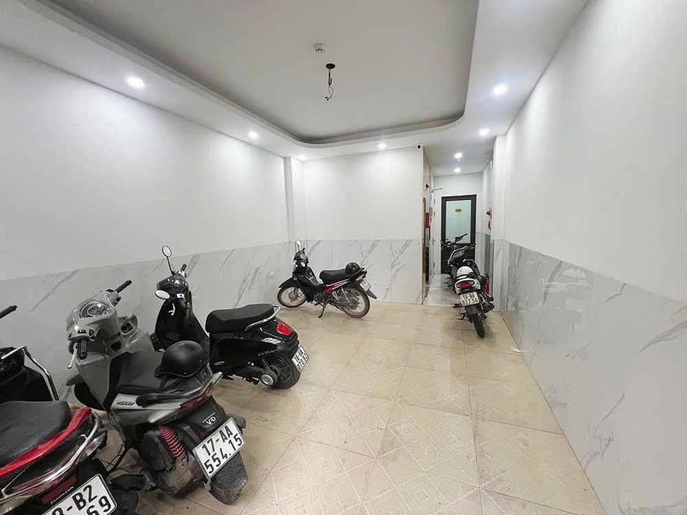 CỰC HIẾM KIM GIANG, HOÀNG MAI, GẦN PHỐ THANG MÁY Ô TÔ ĐỖ CÔNG, 60M2 GIÁ 14.2 TỶ