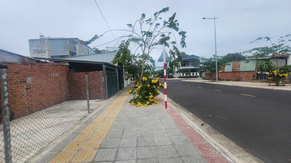 ĐẤT ĐẸP - 2 MẶT TIỀN  - Bán GẤP Lô Đất Tiềm Năng Tại Phường Long Toàn, TP Bà Rịa, BRVT