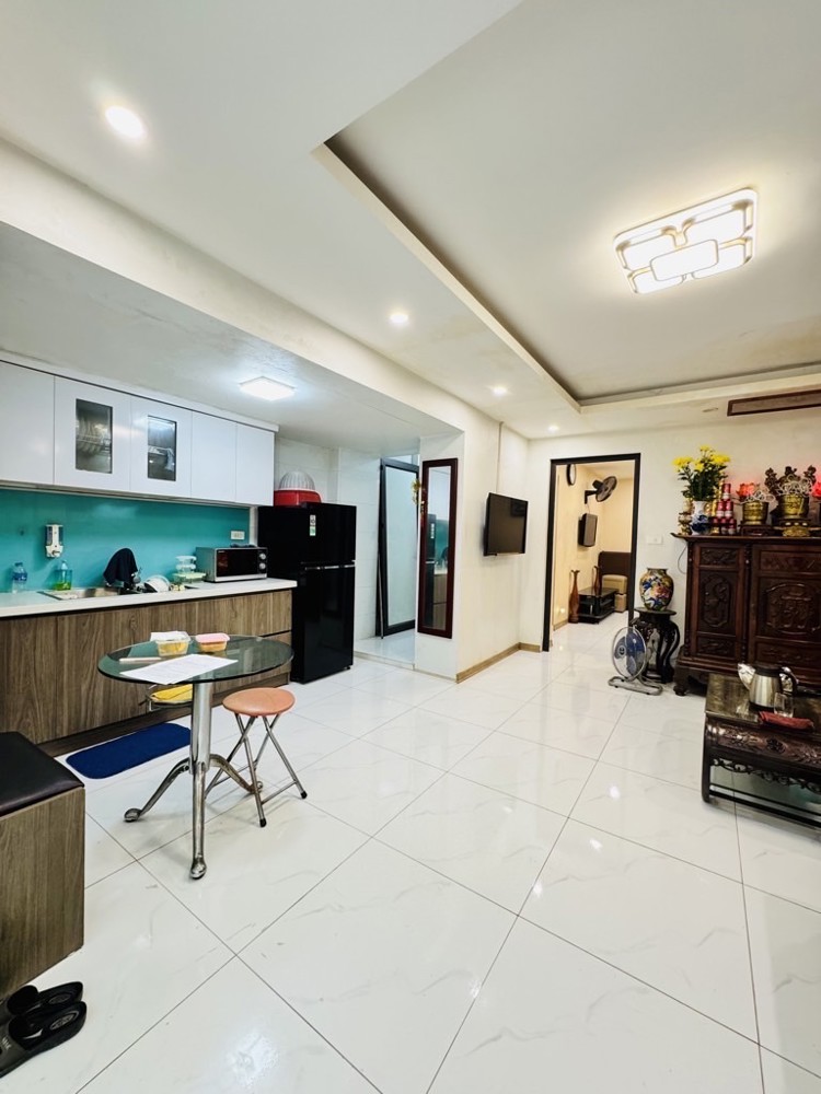 TẬP THỂ THÀNH CÔNG TẦNG 1 DT 50M GIÁ 5,350 TỶ,TƯƠNG LAI MỞ ĐƯỜNG MẶT PHỐ TO