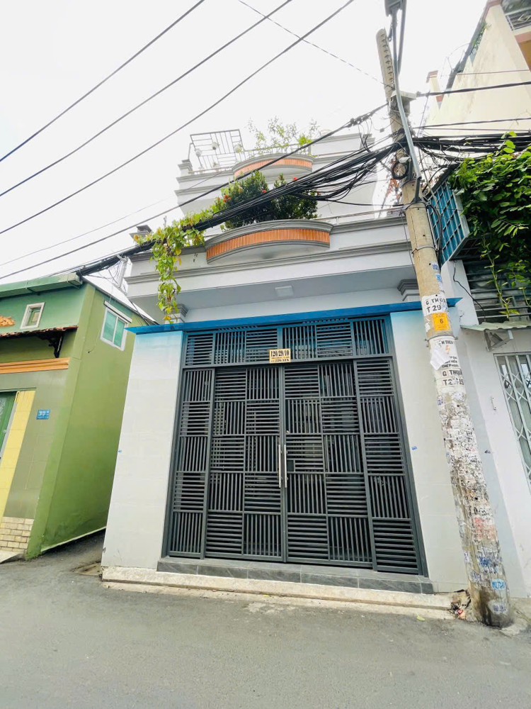 Bán nhà mặt tiền hẻm 120// thích quảng Đức phường 4 Phú nhuận 
Mặt tiền đường số 7, hẻm xe hơi,