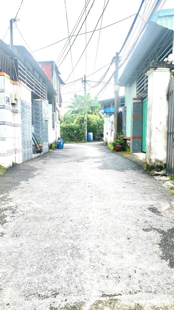 Bán Nhà Cấp 4 Chính Chủ Phước Thiện Q9 – Hẻm Xe Hơi thông Gần Vinhomes Grand Park – Chỉ 4.4 Tỷ dọn