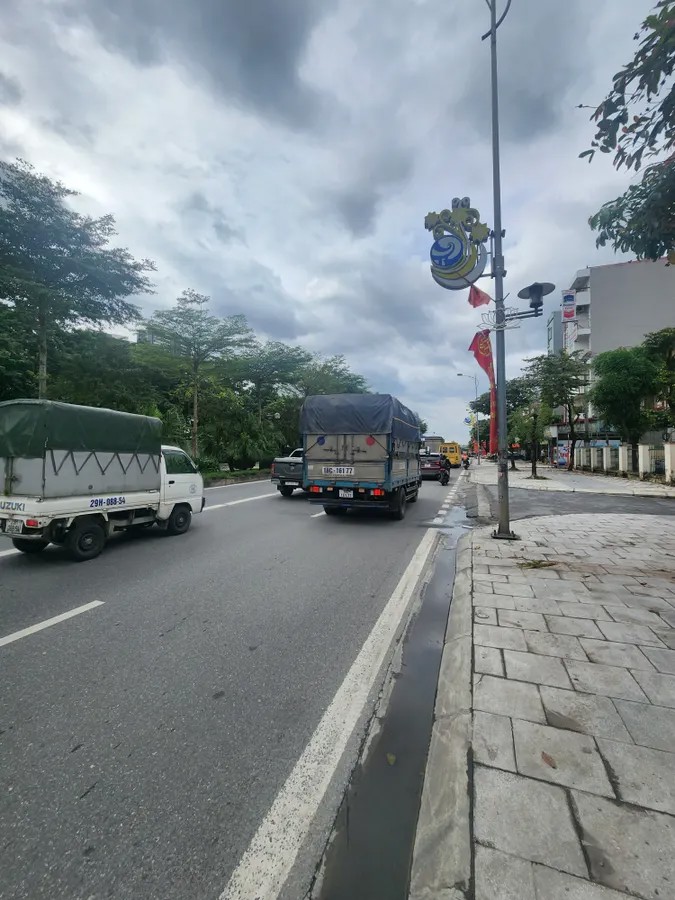 Bán Liền Kề Thô KĐT Lê Trọng Tấn 115mx4 tầng, vỉa hè, ô tô tránh, đầu tư, kinh doanh 21 tỷ