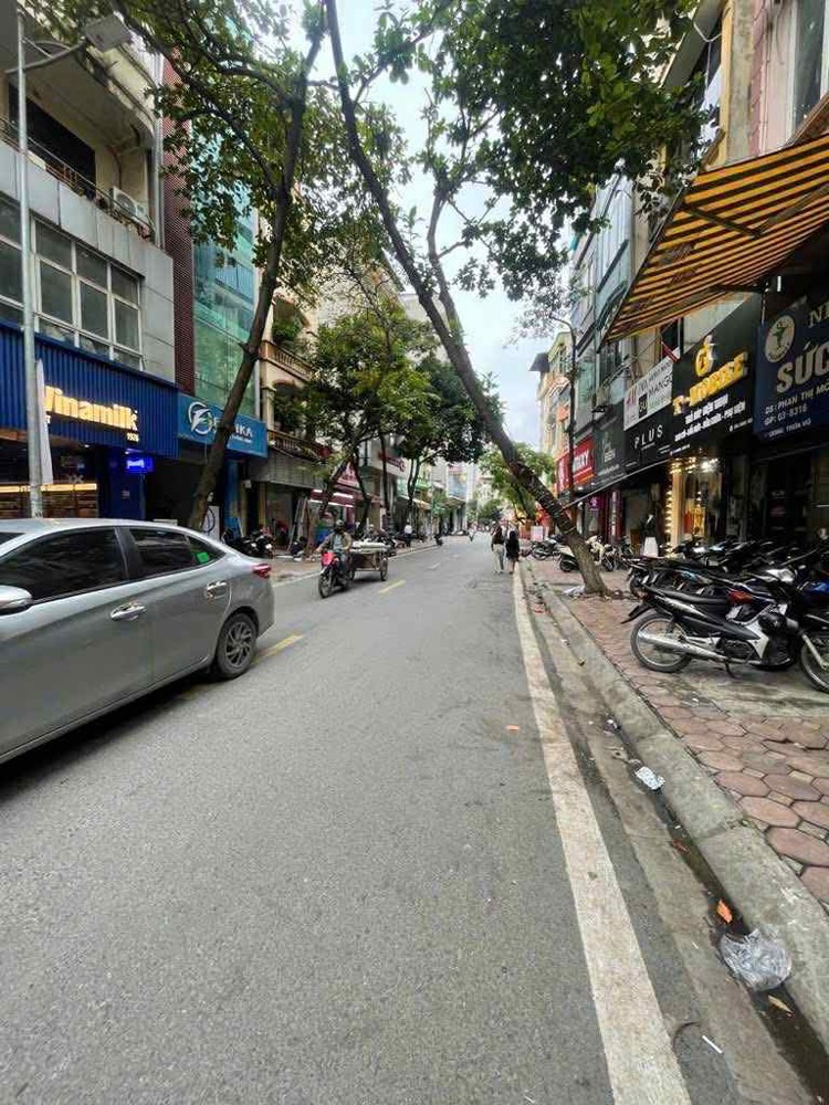 BÁN TÒA NHÀ THANH XUÂN 190MX9 TÂNG, THANG MÁY, TẦNG HẦM, MẶT TIỂN 14M 160 TỶ