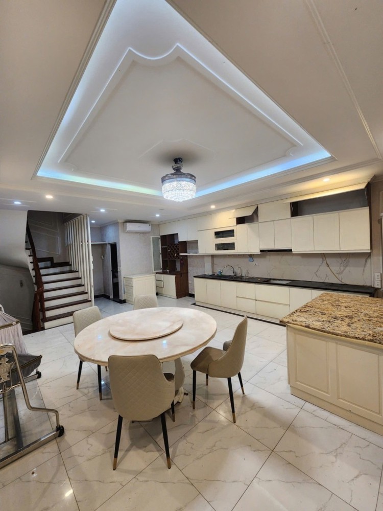 LIÊN CƠ – HUY DU – LÔ GÓC PHÂN LÔ – NGÕ THÔNG – OTO VÀO NHÀ – 6 TẦNG ĐẸP LONG LANH