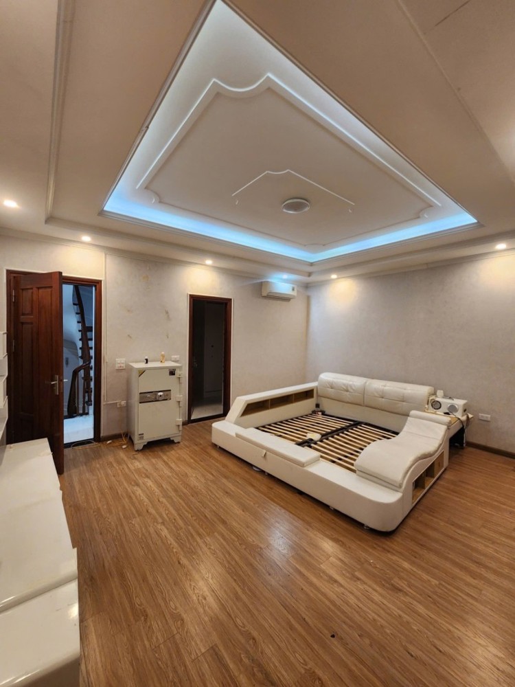 LIÊN CƠ – HUY DU – LÔ GÓC PHÂN LÔ – NGÕ THÔNG – OTO VÀO NHÀ – 6 TẦNG ĐẸP LONG LANH