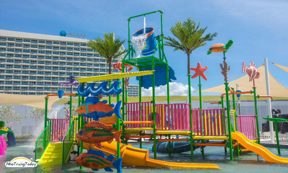 CẦN BÁN BIỆT THỰ DLND CAO CẤP CAM RANH