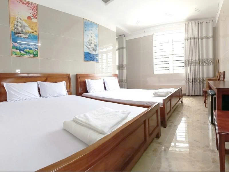 BÁN KHÁCH SẠN NGAY BIG C GO DĨ AN – BÌNH DƯƠNG -124M² (6.2M x 20M) – DT : 120TR/TH – GIÁ 16 TỶ