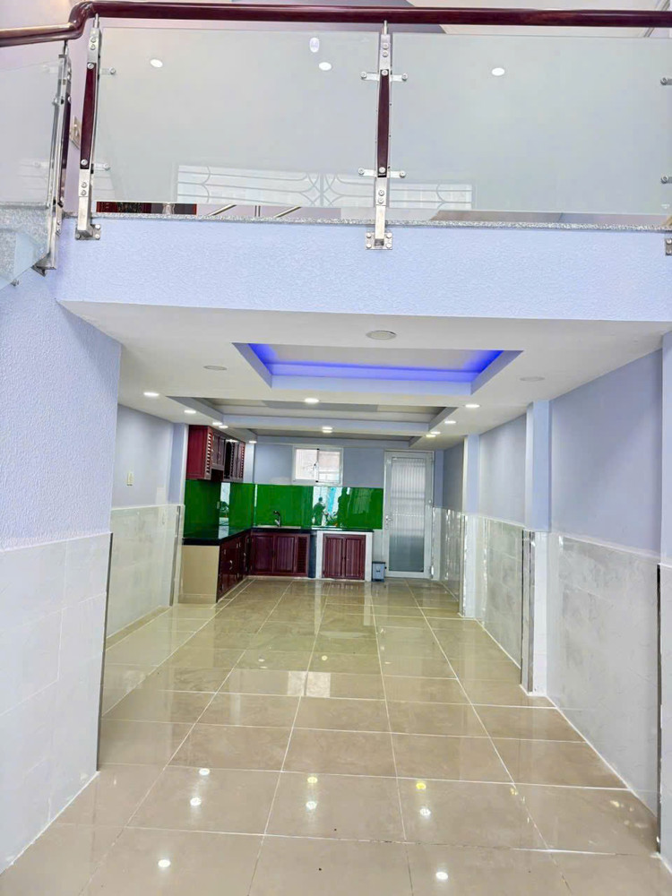 Nhà lửng+lầu đường nội bộ Bùi Minh Trực P6Q8