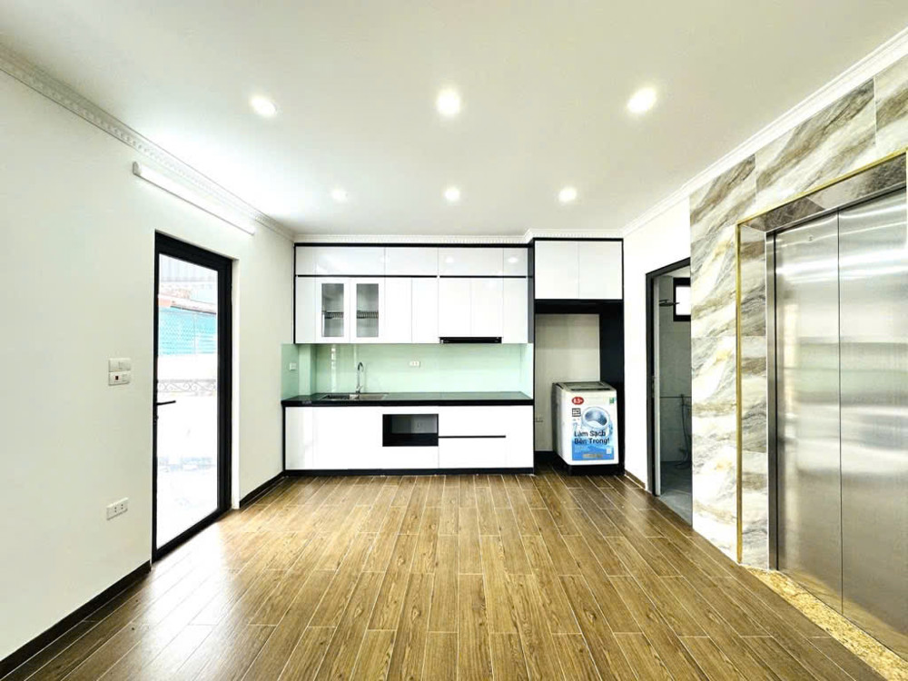 Bán nhà Phố Tôn Đức Thắng, 7 Tầng Thang Máy, Ngõ Nông Gần Mặt Phố, Giá: 14.5 Tỷ, Lh: 0396935190