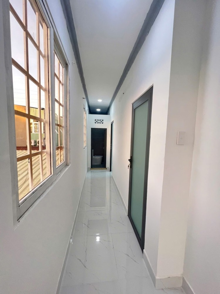 Bán nhà  đường Số 11, Phường Trường Thọ, Thủ Đức. DT 48m2, 2 tầng, 3PN, SH, giá 4.45  tỷ