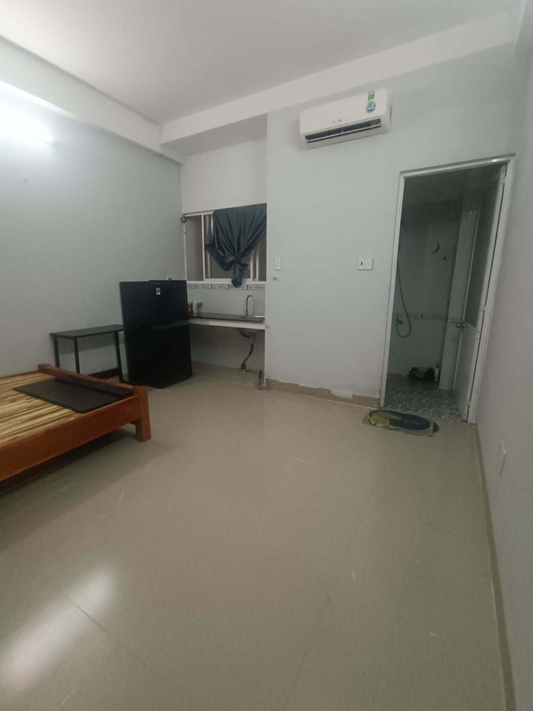 Cho thuê phòng Phan Văn Trị, P.11, 20m2, đủ nội thất, 4.1tr