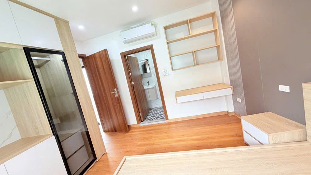 HƠN 7 TỶ -- THƯỢNG THANH - LONG BIÊN- NHÀ MỚI Ở NGAY  45M2-4T- GẦN ĐƯỜNG LỚN