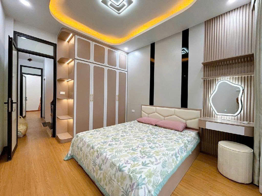 Bán nhà Khương Hạ - 46m 5 tầng Gara ô tô kinh doanh - full nội thất giá 15,5 tỷ