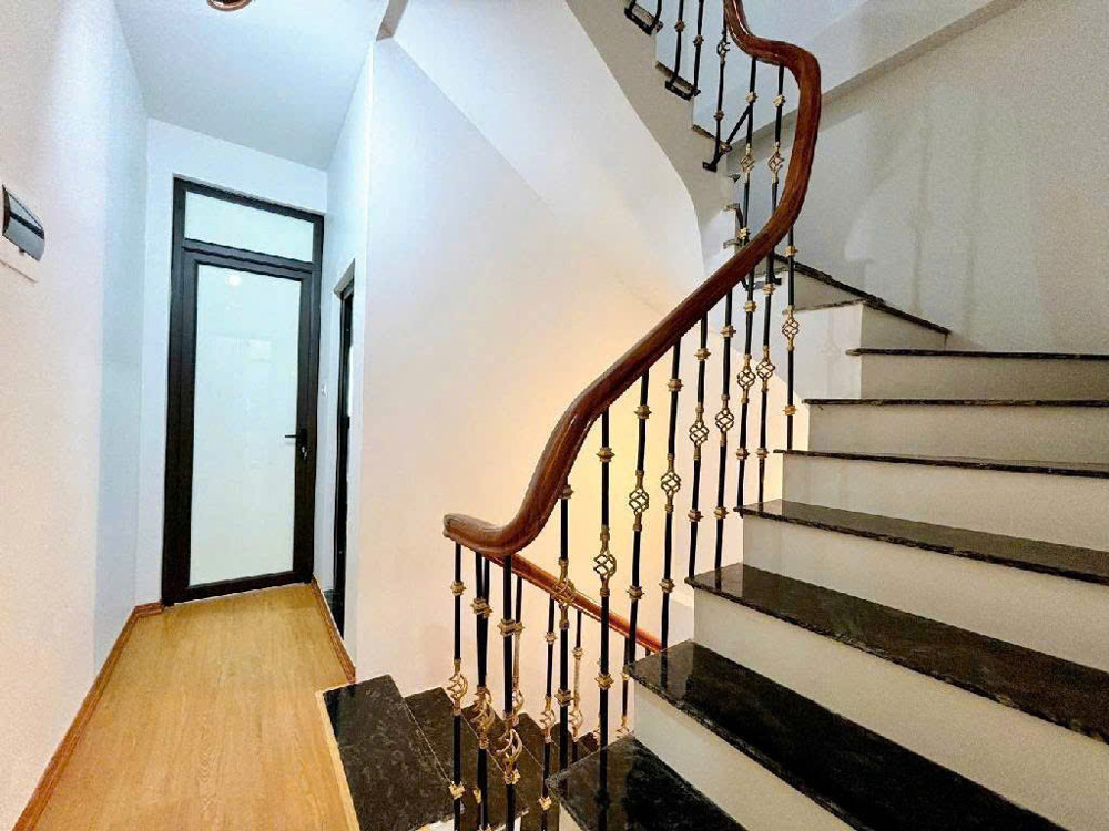 Bán nhà Khương Hạ - 46m 5 tầng Gara ô tô kinh doanh - full nội thất giá 15,5 tỷ