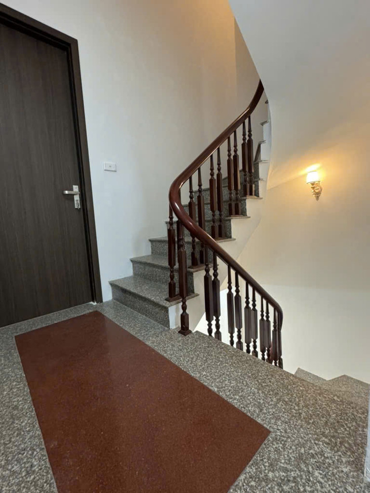 💥NHÀ TỰ XÂYKHU MỸ ĐÌNH – ĐIỂM VÀNG CHO THUÊ – NGÕ Ô TÔ GẦN NHÀ – GIÁ SIÊU MỀM💥Nhỉnh 6 Tỷ LH