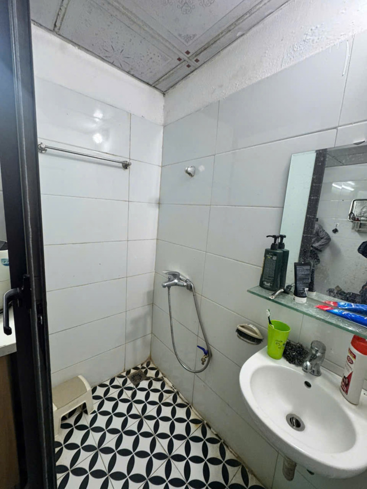 Bán nhà Phố Hương Viên, 26m2 x 2.5 tầng, sổ đỏ riêng, 4 tỷ