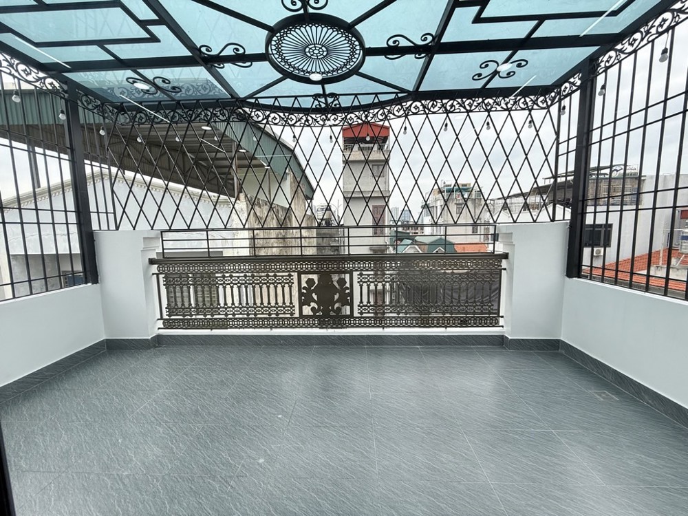 BÁN NHÀ HỒNG TIẾN LONG BIÊN,OTO,NGÕ THÔNG,3 THOÁNG,FULL NỘI THẤT,52M NHỈNH12 TỶ(TL)