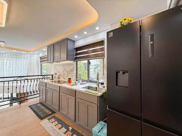 Nhà đẹp Đồng Đen, Tân Bình – 105m² (4.6x22.8), 3 tầng, giá 13.5 tỷ