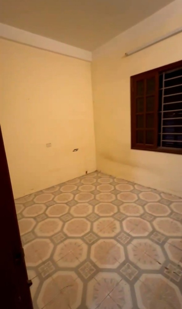 MẶT PHỐ HỒ TÙNG MẬU – 1 MẶT PHỐ + 1 MẶT NGÕ – CẠNH QUẬN UỶ NAM TỪ LIÊM – KINH DOANH BẤT CHẤP