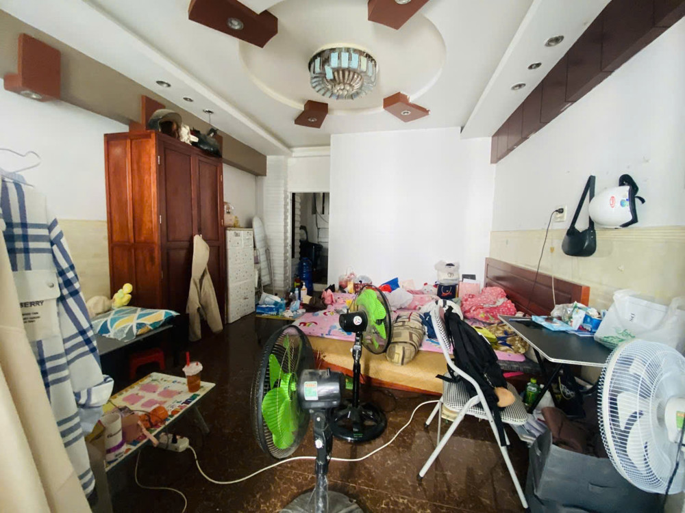 CHỈ 8.5 TỶ TL – ÂU CƠ, P.10, TÂN BÌNH Ô TÔ ĐỖ CỬA – 5 TẦNG KIÊN CỐ – DÒNG TIỀN 30TR/THÁNG