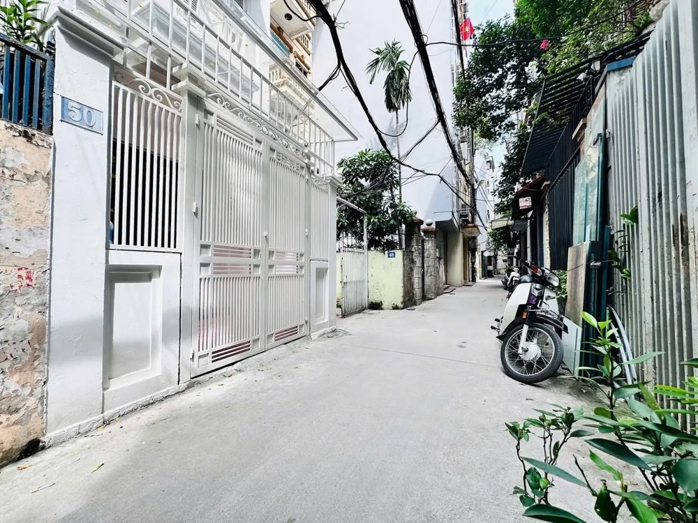 NGÕ THÔNG KINH DOANH - LÔ GÓC - NHÀ ĐẸP DÂN XÂY - NỘI THẤT SANG XỊN (18.5 tỷ)